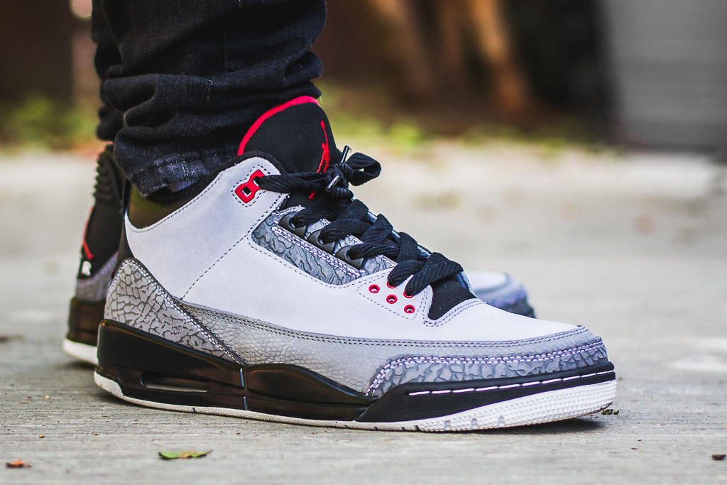 Air Jordan 3 Stealth On Feet Sneaker 
