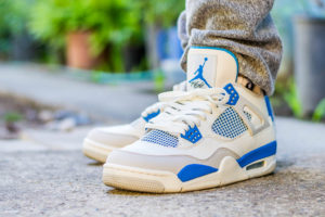 WORTH THE HYPE? OFF-WHITE AIR JORDAN 4 Review + On Feet! 