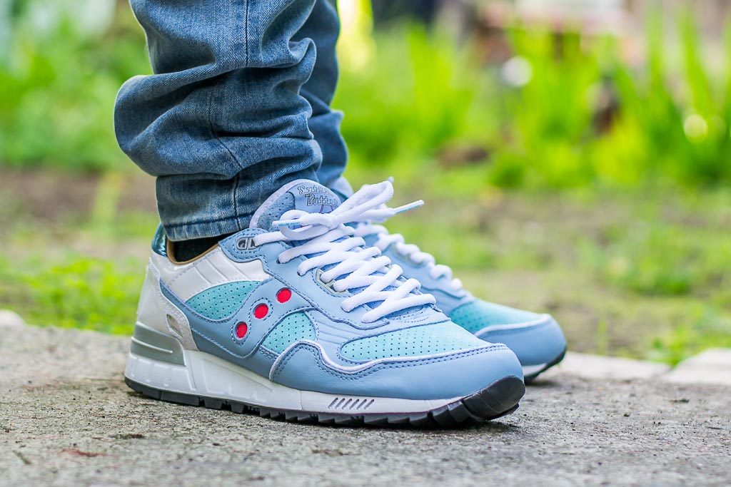 extra butter x saucony shadow 5000