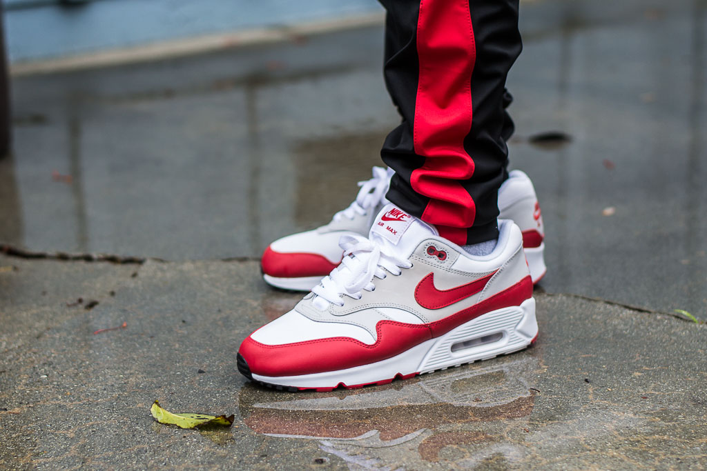 Nike Air Max 90/1 University Red On 