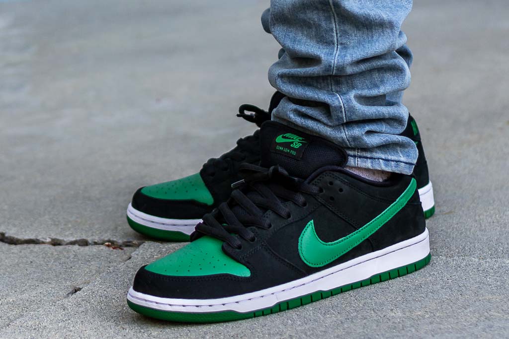 Nike SB Dunk Low Pine Green On Feet Review