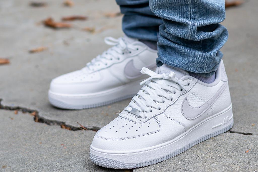 air force one white on feet