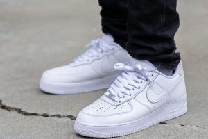 Supreme NBA Nike Air Force 1 Mid White Review + On Feet 